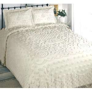  White Flower Basket King Bedspread