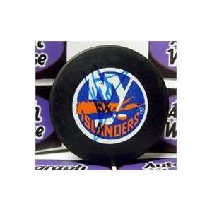  Denis Potvin autographed hockey puck (New York Islanders 