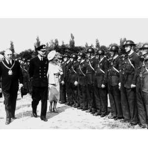 King George VI and Queen Elizabeth, the Queen Mother, Visiting ARP 