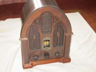 Cathedral Tombstone Radio GE General Electric Model 7 4100JA 